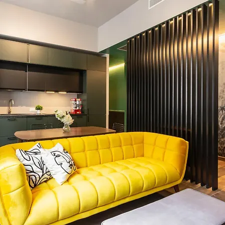 Blooper Cine House Апартаменты