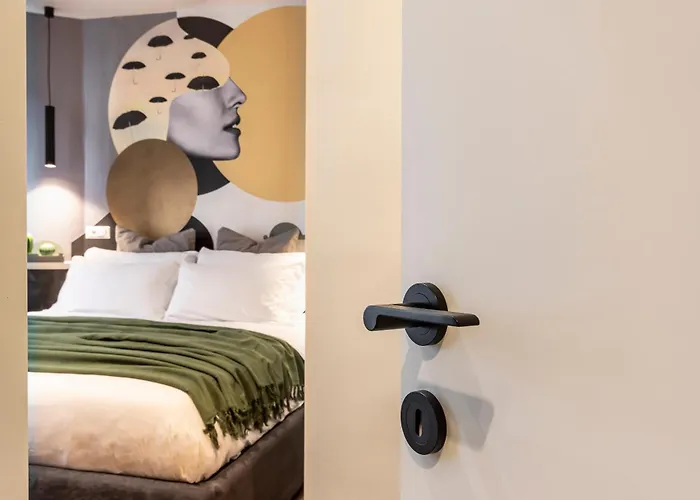 Апартаменты Blooper Cine House