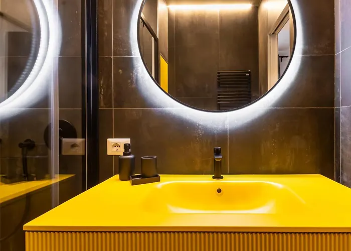 Апартаменты Blooper Cine House *