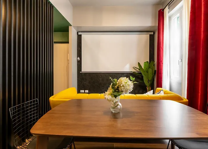 דירה Blooper Cine House